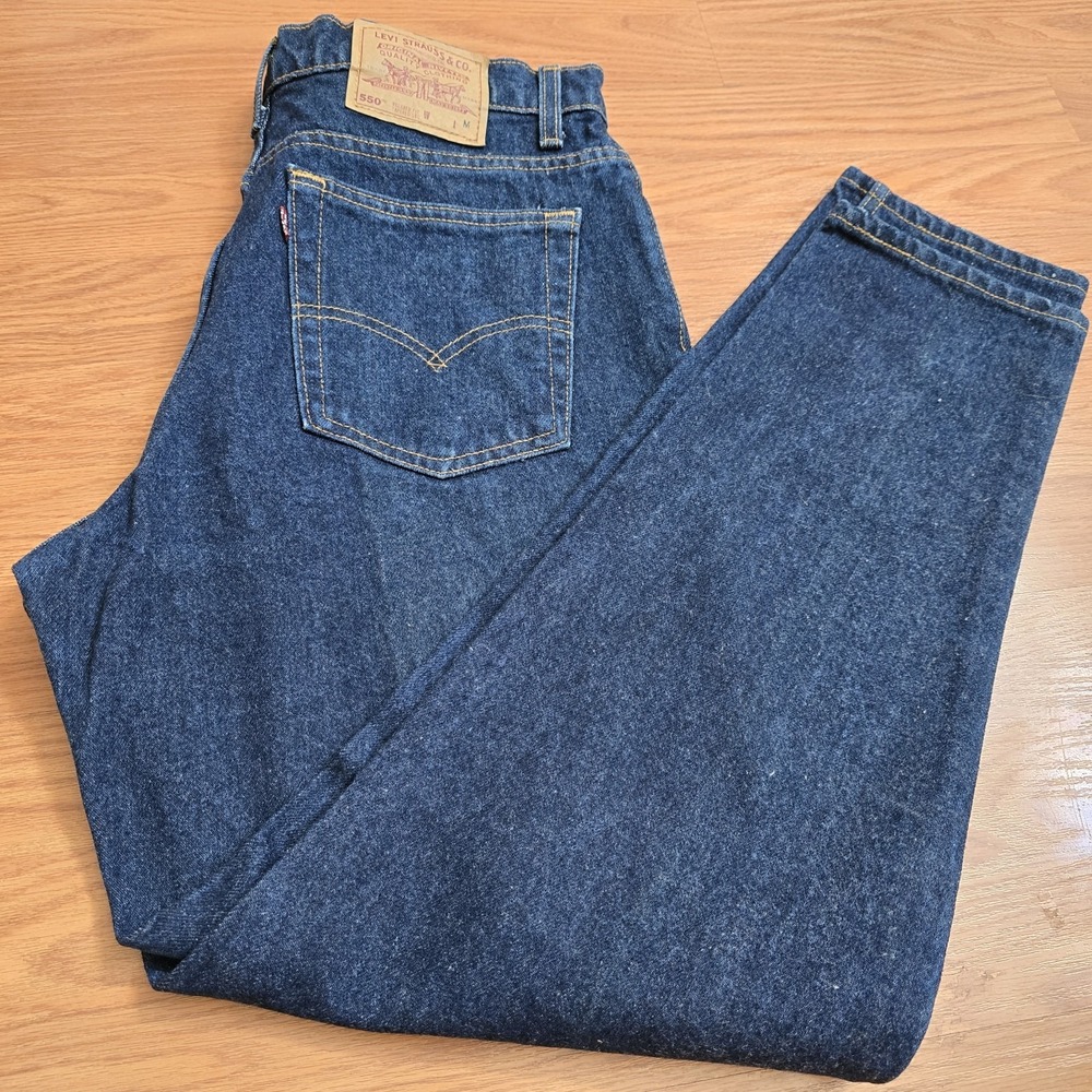 VTG Levi's 550 Women Denim Jeans 100% Cotton USA Darkwash Relax Fit Tapered Leg
